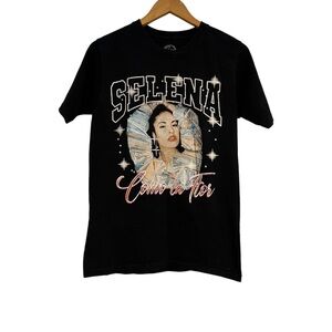 Selena Como La Flor Tee Size Small